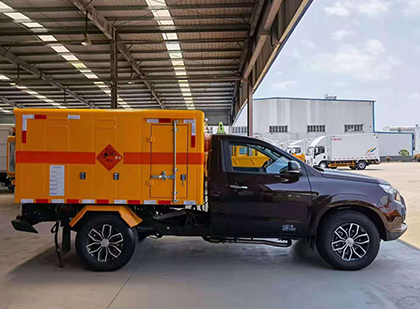 商都爆破器材运输车