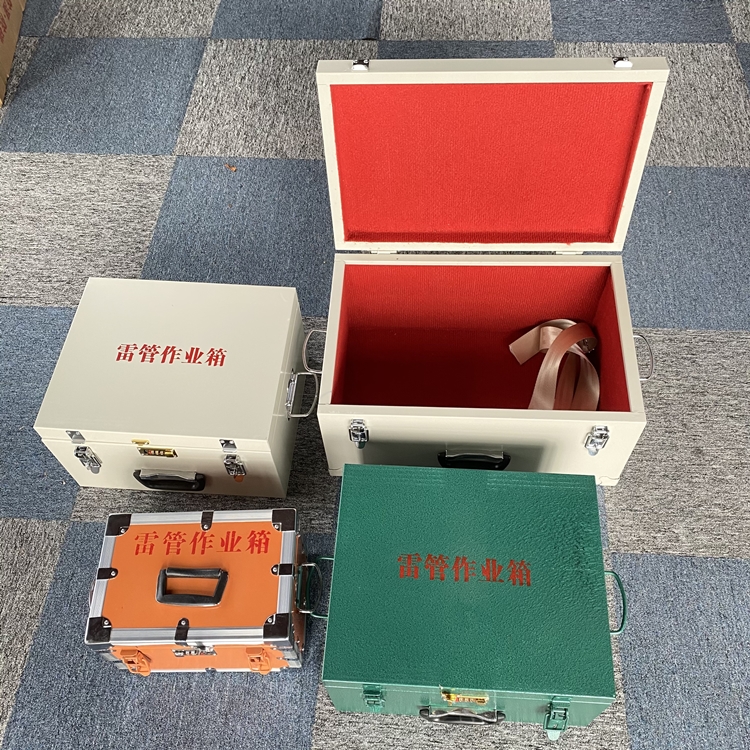 商都爆破工程作业箱如何选择？玻璃钢与传统材质的全面对比